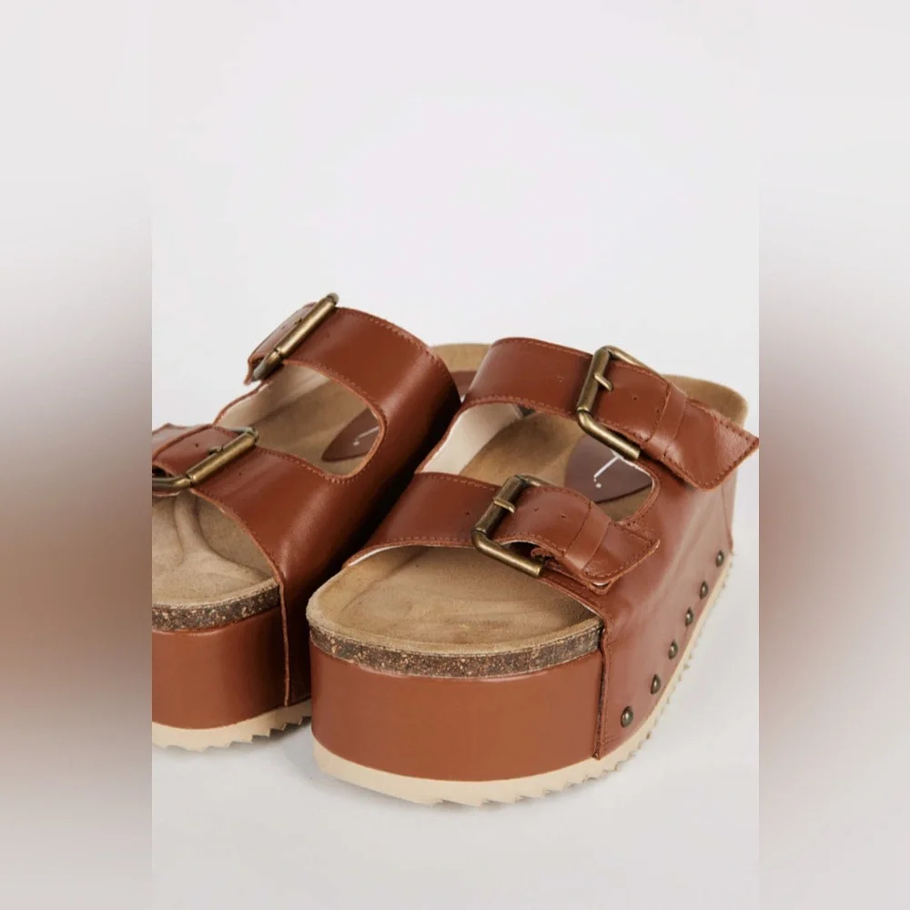 FREE PEOPLE INTENTIONALLY COOPER-2 LEATHER PLATFORM SANDAL - Picture 2 of 10